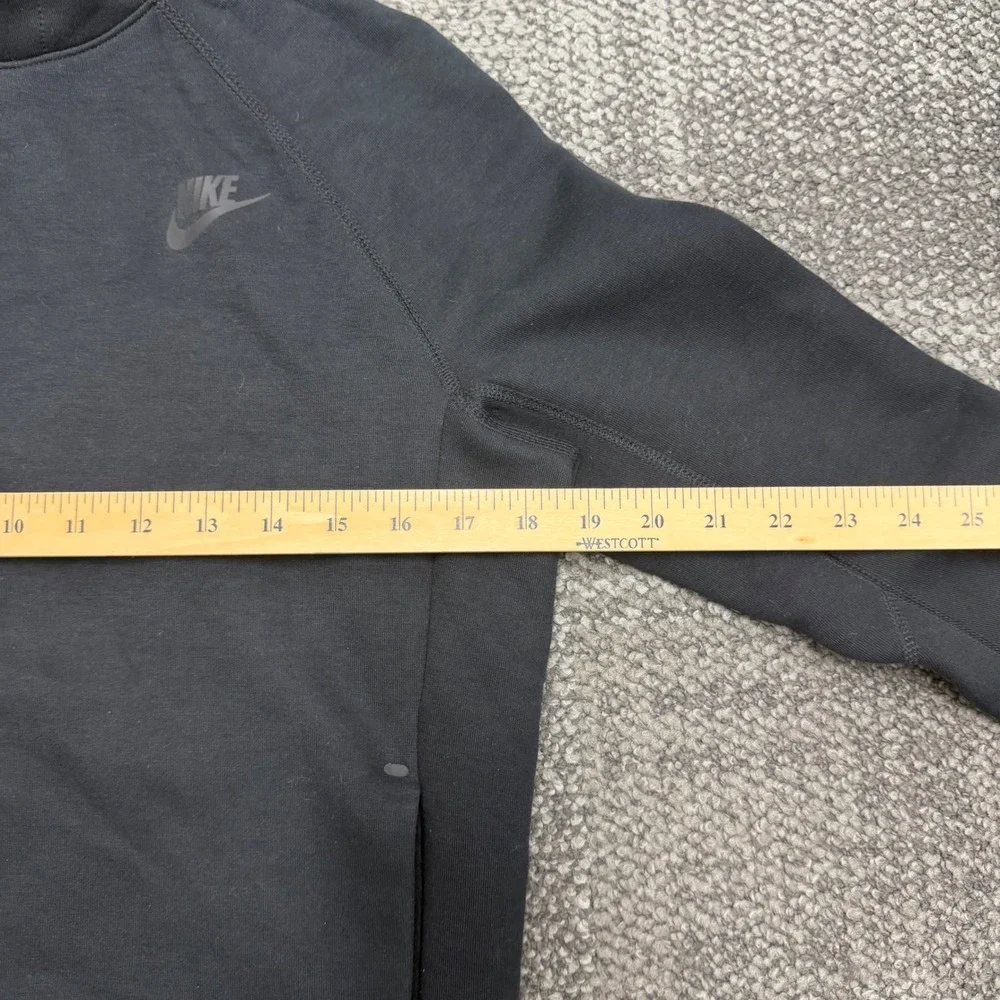 Nike Tech Fleece Hoodie Kids Large Black Pullover Sweatshirt FD3291-010